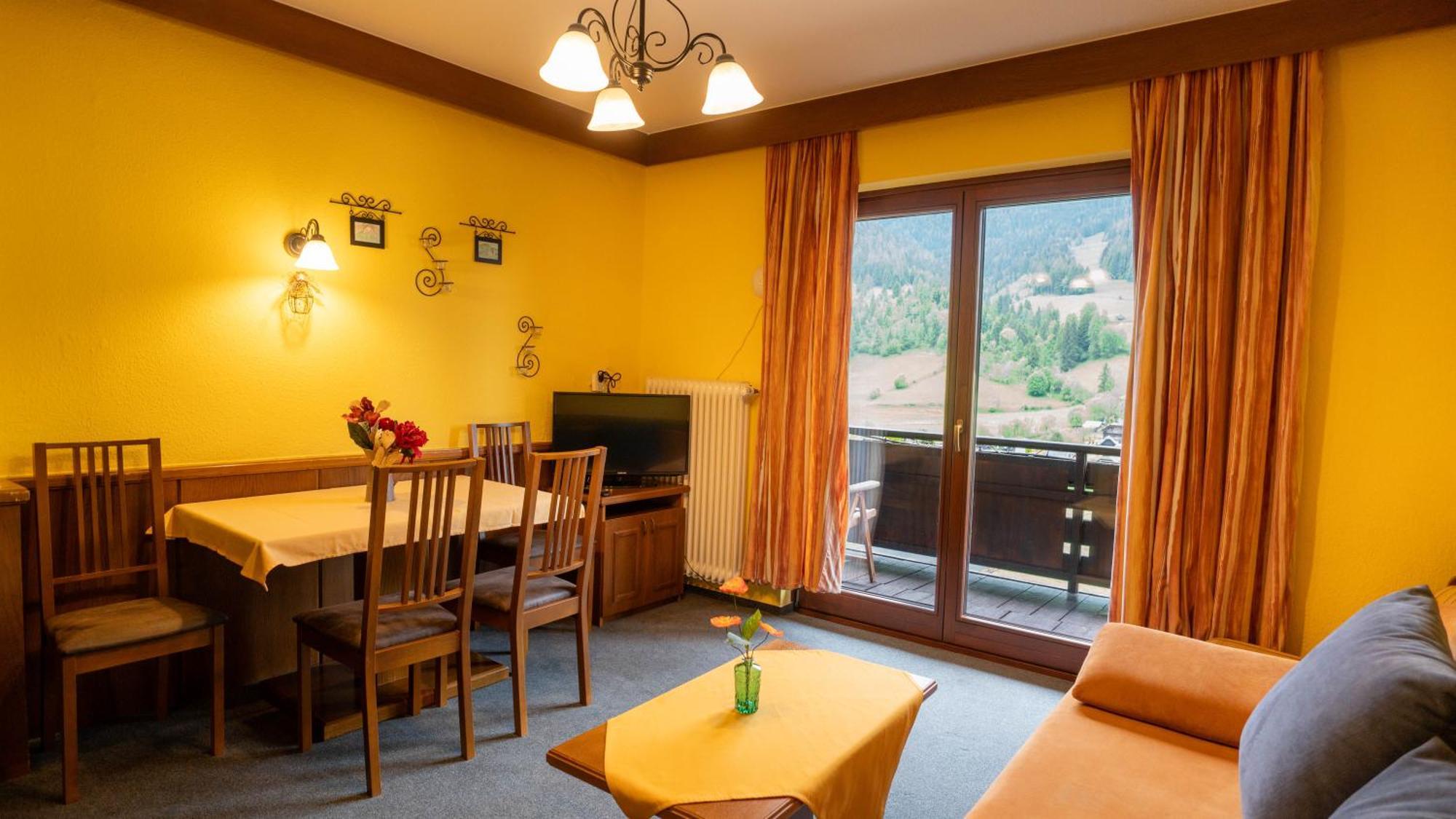 Haus Anna - Kaernten Card Im Sommer Inklusive Bad Kleinkirchheim Exterior foto