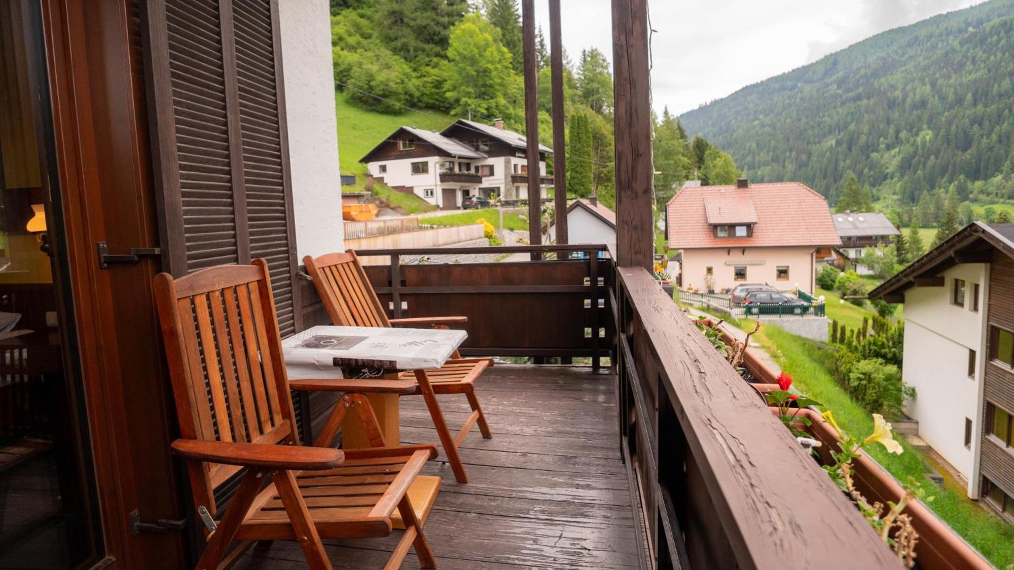 Haus Anna - Kaernten Card Im Sommer Inklusive Bad Kleinkirchheim Exterior foto