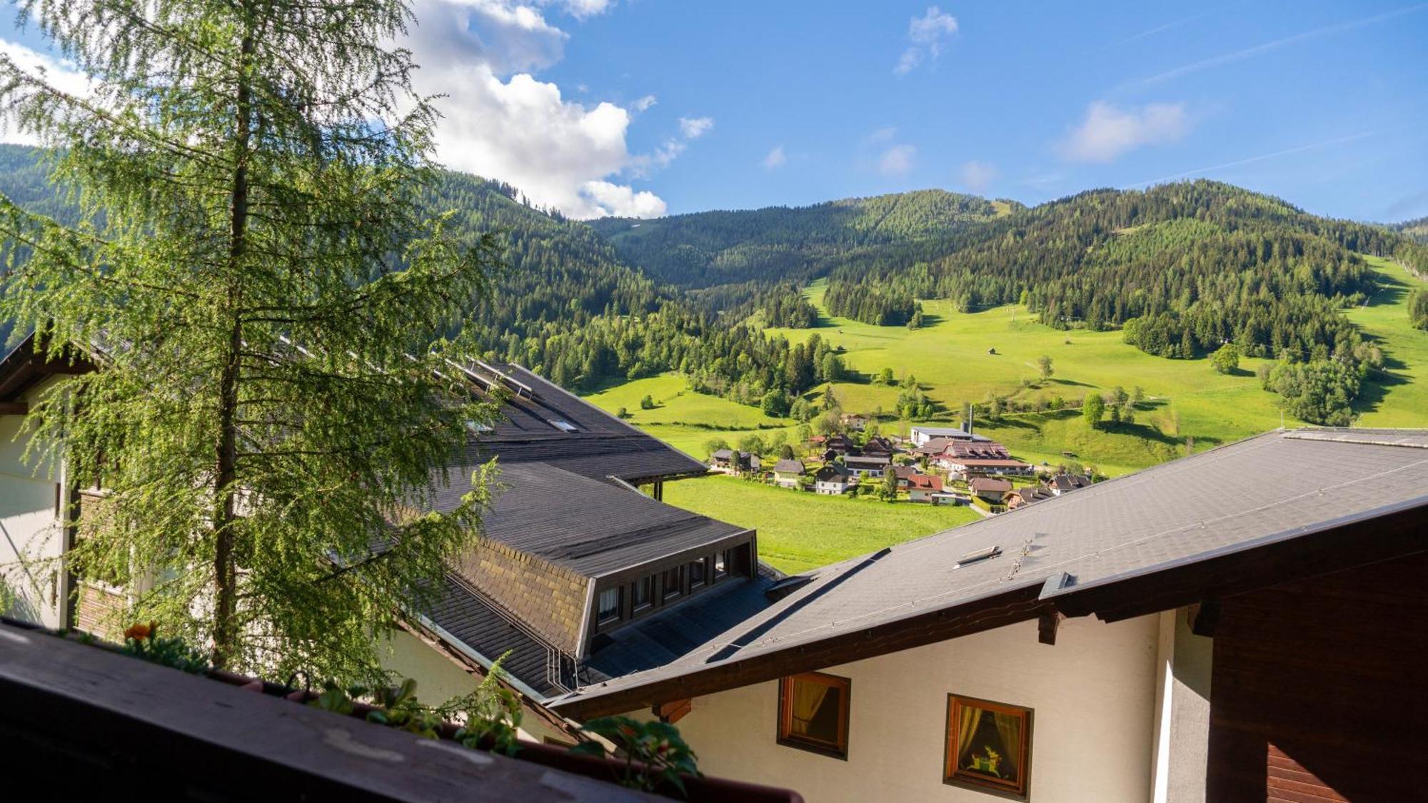 Haus Anna - Kaernten Card Im Sommer Inklusive Bad Kleinkirchheim Exterior foto